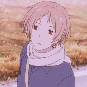 日本巨乳人妖射精视频
